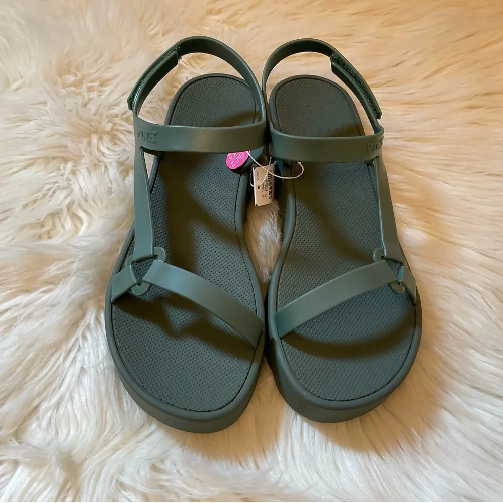 PINK Victoria’s Secret Strappy Platform Sandals - NWT - Size XL 11-12 Faded Sage